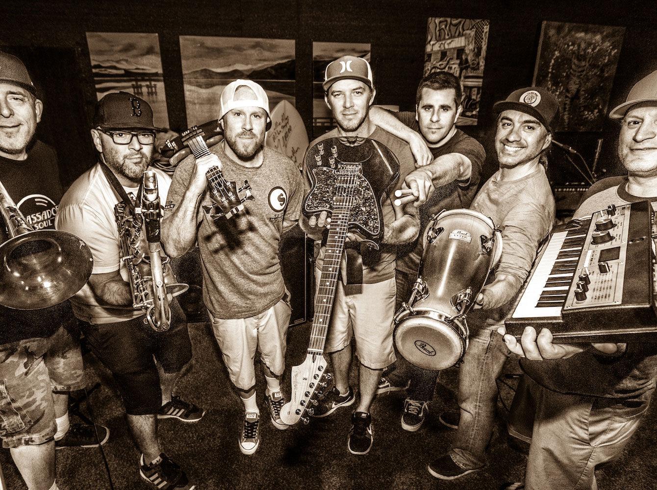 Slightly stoopid with instruments