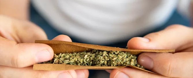 How to Roll a Blunt