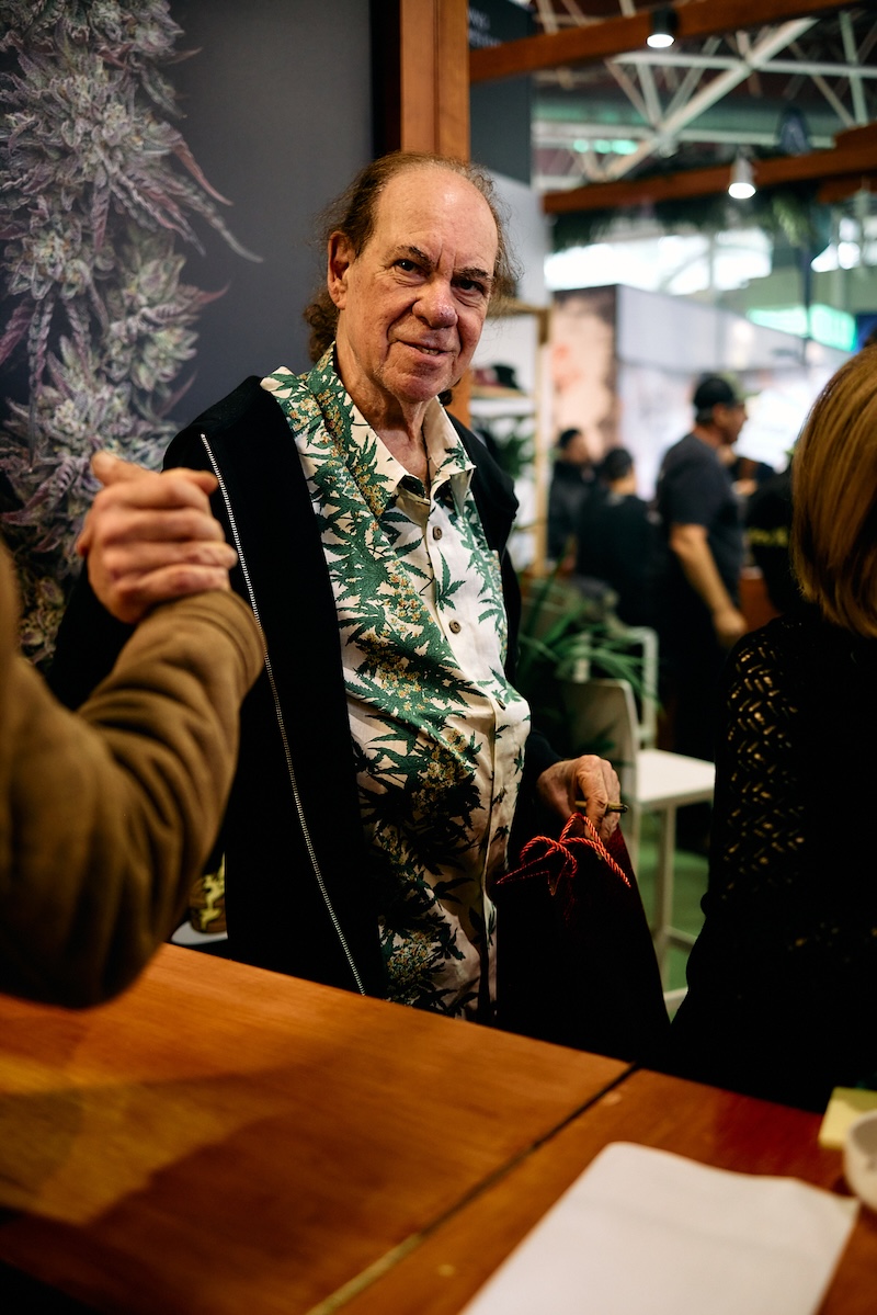 Ed Rosenthal greeting fans at spannabis 2025 barcelona