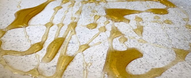 honey on a plate for cannahoney recipe