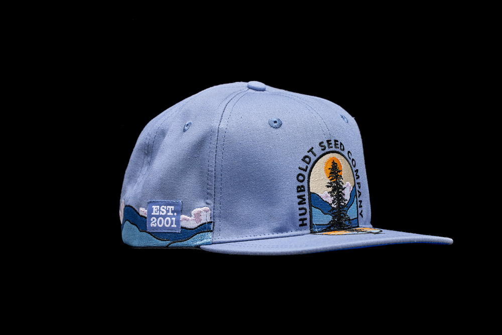 Grassroots x Humboldt Seed Company hennephoed blauw — zijaanzicht